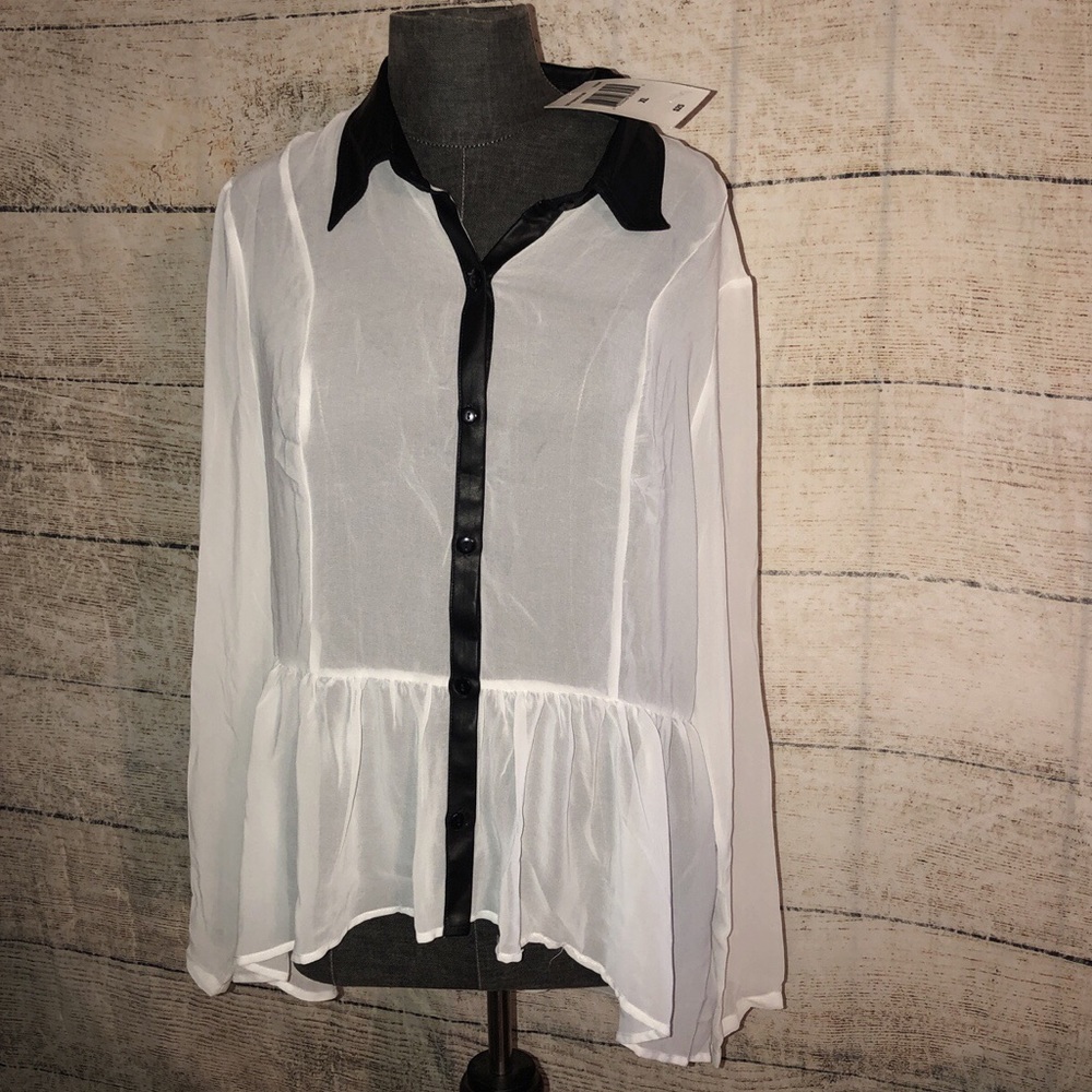 Isenboye Designed by Mary Kate and Ashley Olsen